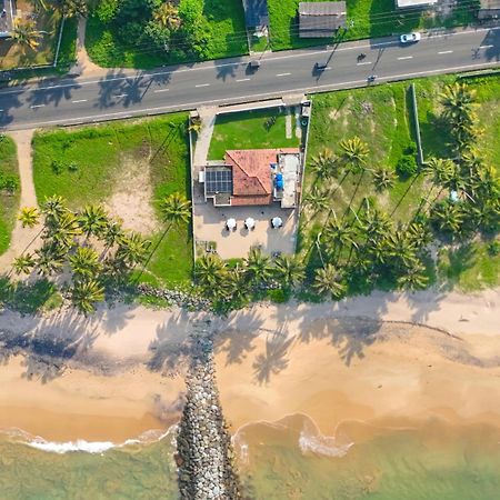 House By The Sea Hikka Hotel ฮิกคาดูวา ภายนอก รูปภาพ