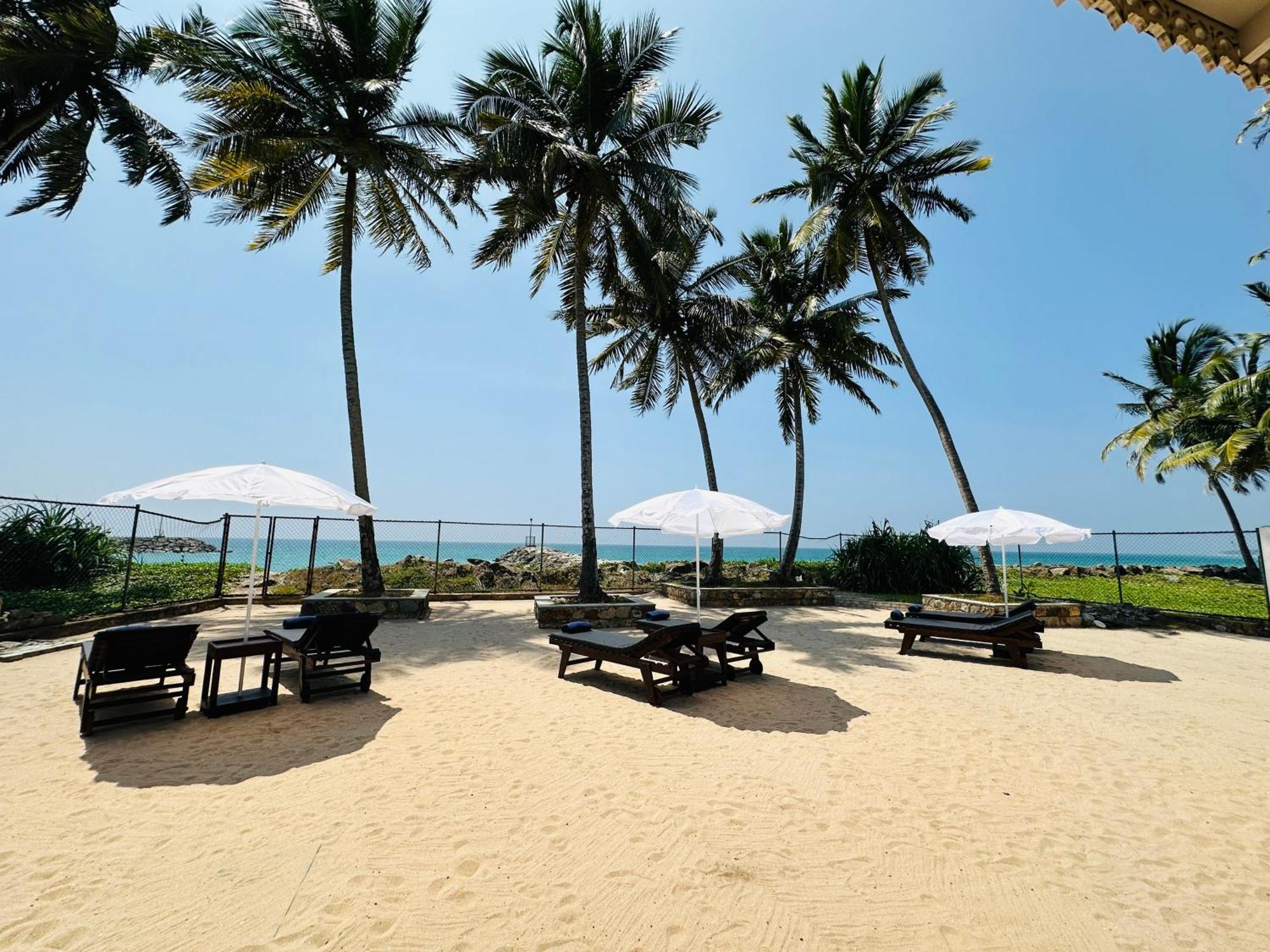 House By The Sea Hikka Hotel ฮิกคาดูวา ภายนอก รูปภาพ